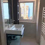 Fabulous T2 With Balcony In Rossio Διαμέρισμα *