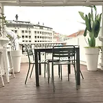 Fabulous T2 With Balcony In Rossio Διαμέρισμα