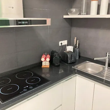 Apartment Fabulous T2 With Balcony In Rossio Lisbon