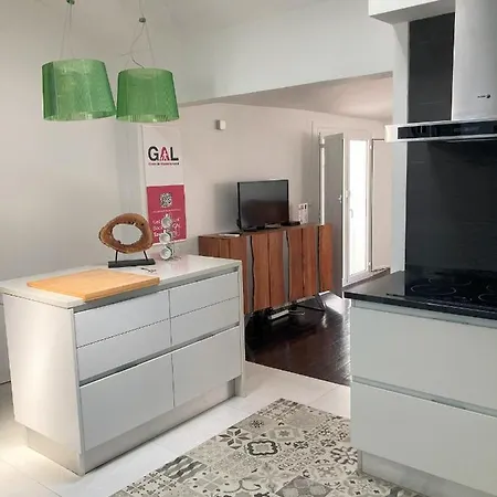Fabulous T2 With Balcony In Rossio Апартаменты